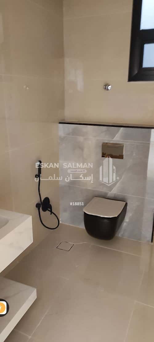 Floor 180 SQM with 5 Bedrooms West Al-Oraija, West Riyadh, Riyadh