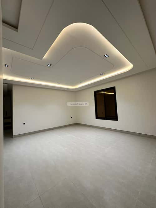 Floor with 7 Bedrooms Al-Awaly, West Riyadh, Riyadh