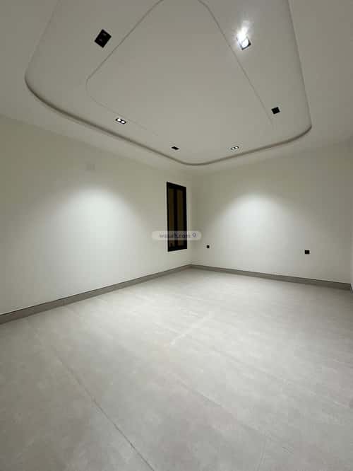 Floor with 7 Bedrooms Al-Awaly, West Riyadh, Riyadh