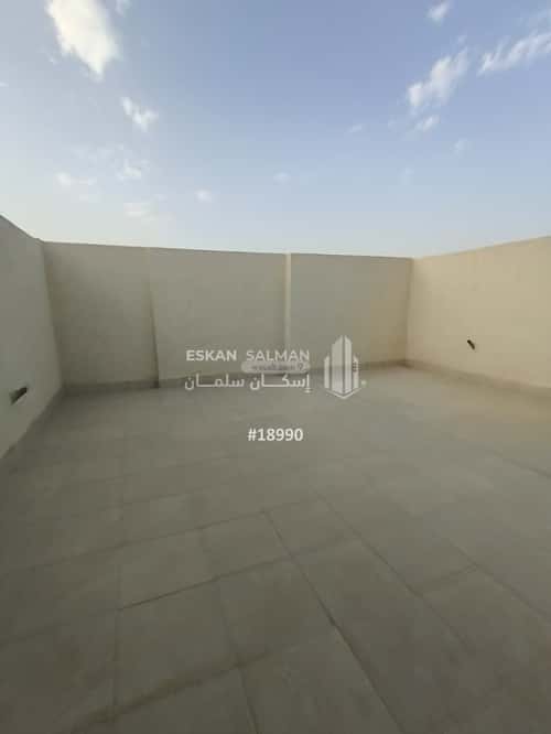 Villa 200 SQM Facing North on 18m Width Street An-Nahdah, East Riyadh, Riyadh