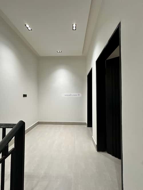Floor with 7 Bedrooms Al-Awaly, West Riyadh, Riyadh