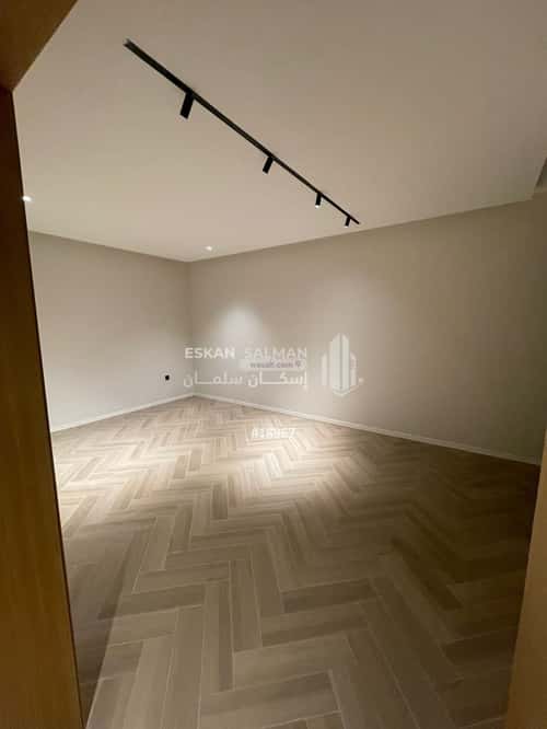 فيلا 250 متر مربع شرقية على شارع 20م النهضة، شرق الرياض، الرياض