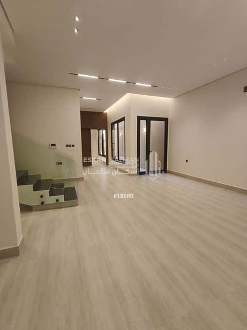 شقة 5 غرف في النهضة