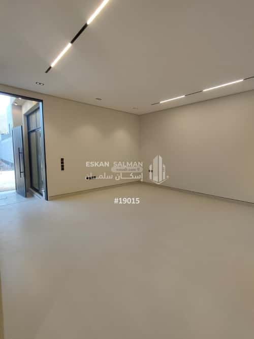 Villa 230 SQM Facing South on 15m Width Street Ar-Rimal, East Riyadh, Riyadh