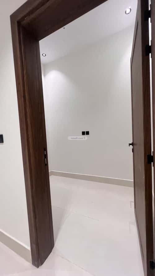 Floor 251 SQM with 7 Bedrooms Al Mohammadiyah 3, Jazan