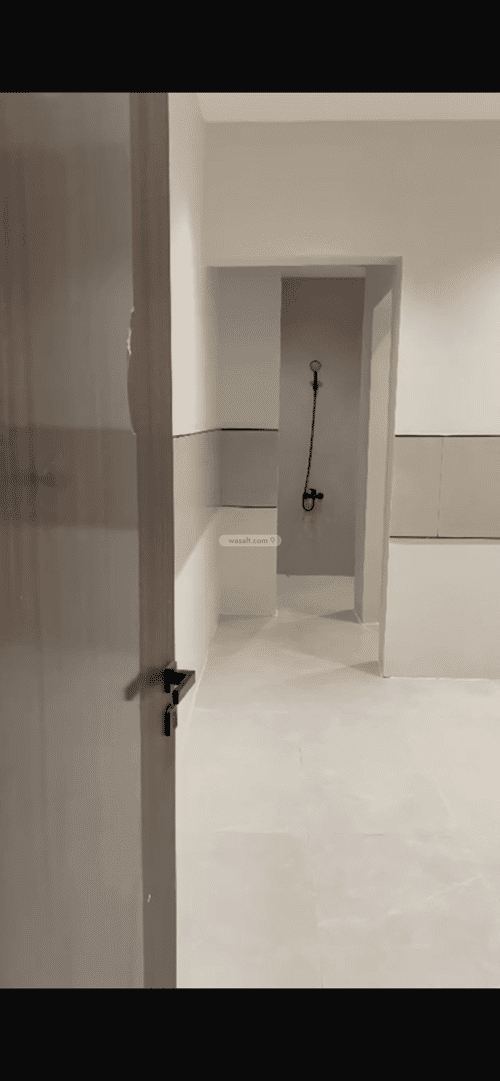 Floor 207 SQM with 5 Bedrooms Al-Maizaliyah, East Riyadh, Riyadh