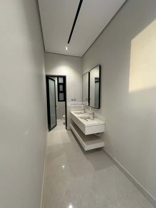 فيلا 434 متر مربع شمالية على شارع 434م الشعلة، الدمام