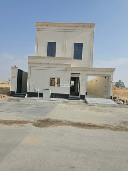 فيلا 336 متر مربع شرقية على شارع 20م النظيم، شرق الرياض، الرياض