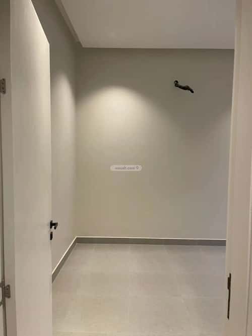 Floor 191 SQM with 5 Bedrooms Ar-Rimal, East Riyadh, Riyadh