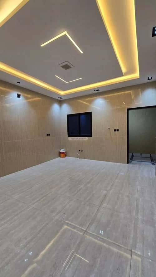 Villa 250 SQM Facing North on 15m Width Street Al-Aziziyah, South Riyadh, Riyadh