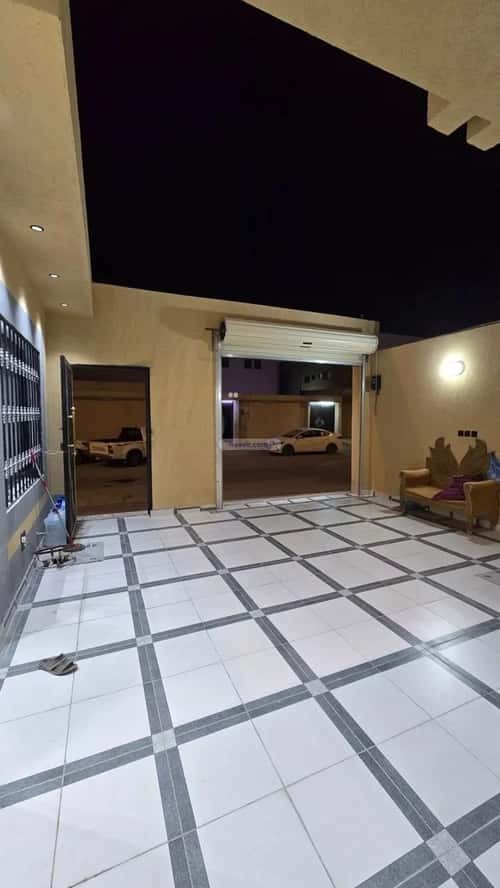 Villa 250 SQM Facing North on 15m Width Street Al-Aziziyah, South Riyadh, Riyadh