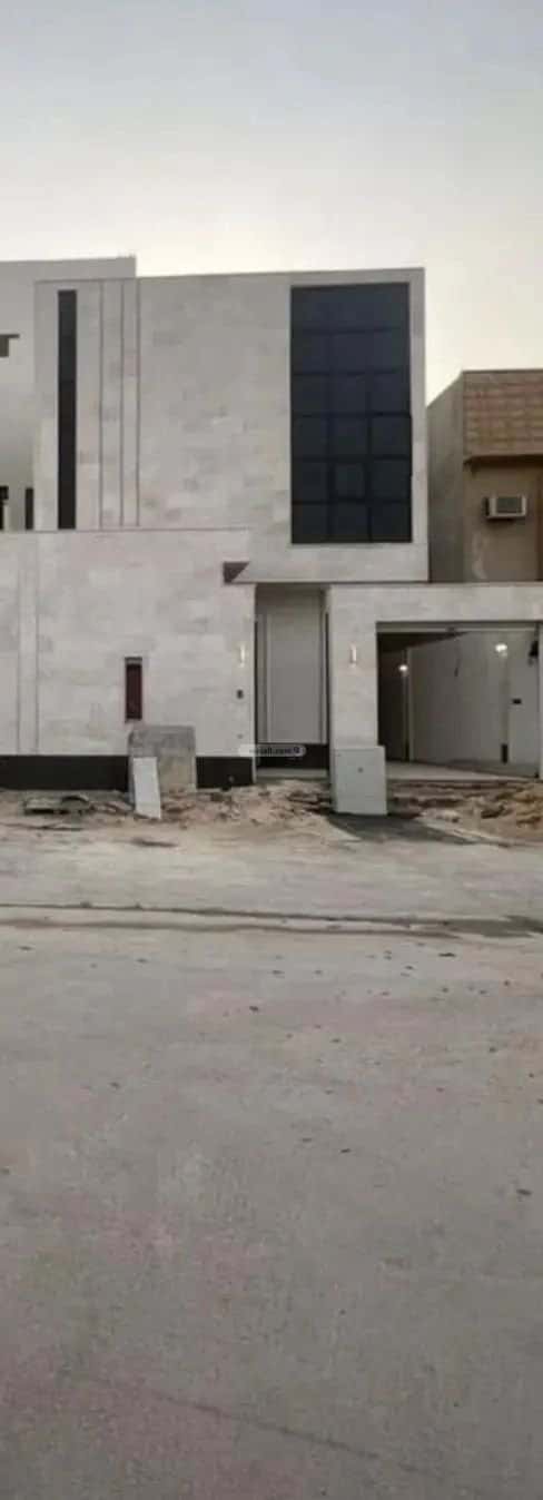فيلا 322 متر مربع شمالية على شارع 15م طويق، غرب الرياض، الرياض