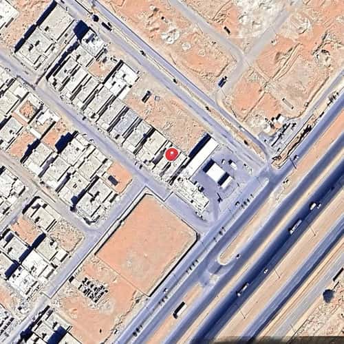 Floor 236 SQM with 5 Bedrooms Haya Nawah, Almuzahimih