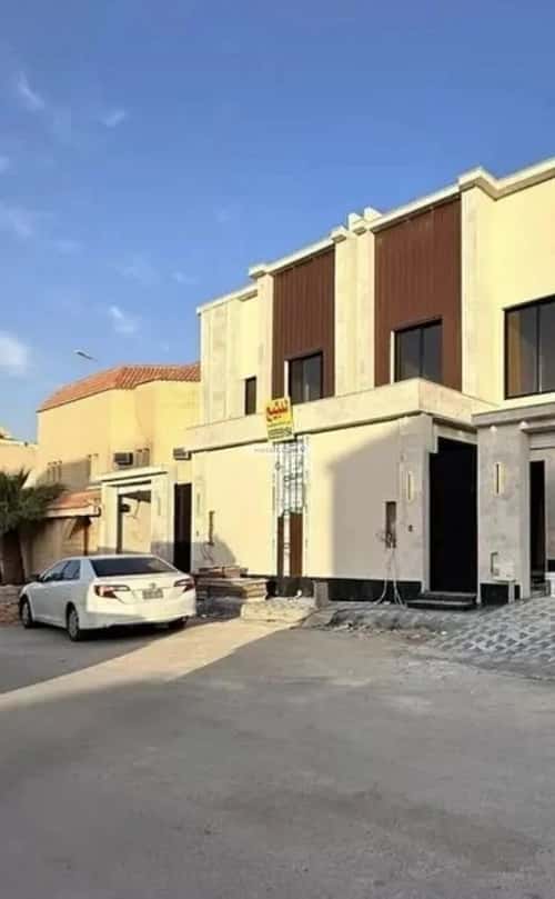 فيلا 200 متر مربع شمالية على شارع 20م طويق، غرب الرياض، الرياض