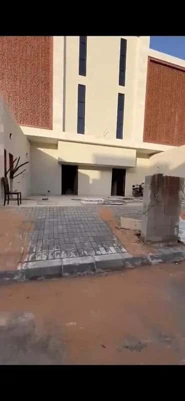 Floor 159 SQM with 4 Bedrooms Al-Hazm, West Riyadh, Riyadh