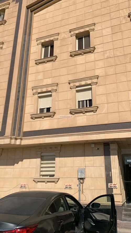 Apartment with 5 Bedrooms Al-Yasmeen, North Riyadh, Riyadh