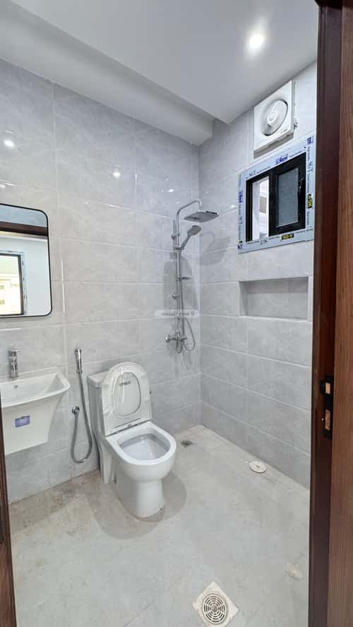 شقة ب 4 غرف مشرفة، شمال جدة، جدة