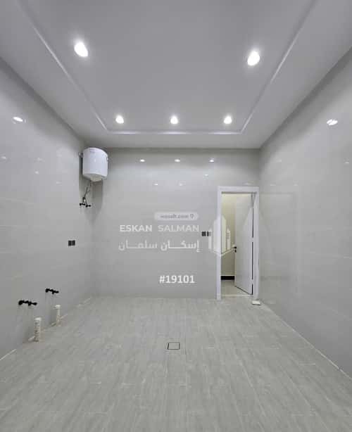 Floor 214 SQM with 6 Bedrooms Al-Wurud, Khamis Mushait