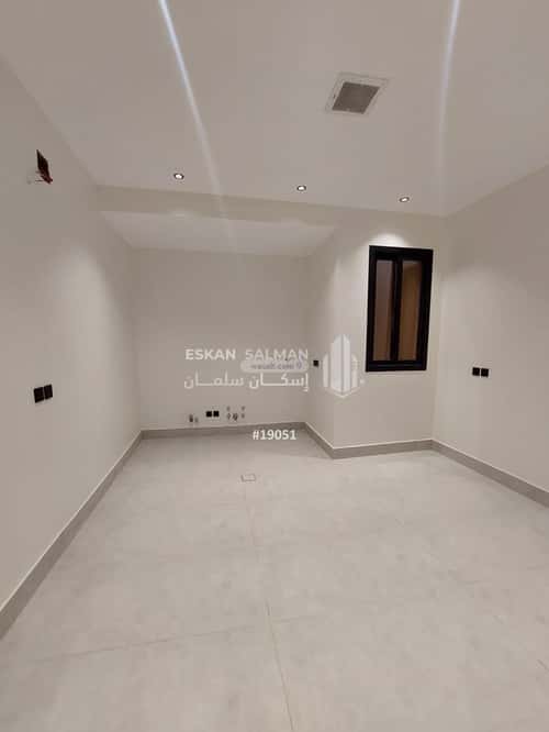 Floor 216 SQM with 6 Bedrooms Al-Maizaliyah, East Riyadh, Riyadh