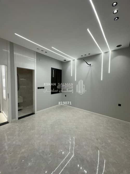 Floor 223 SQM with 7 Bedrooms Al-Yarmouk, Khamis Mushait