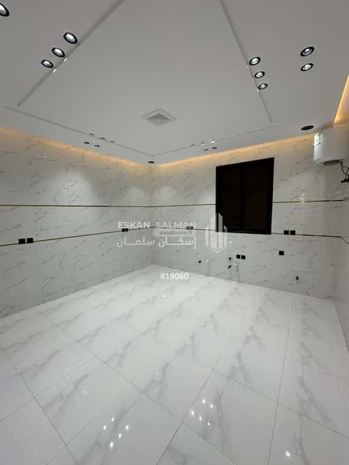 Floor 221 SQM with 7 Bedrooms Al-Yarmouk, Khamis Mushait