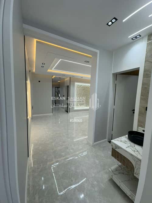 Floor 221 SQM with 7 Bedrooms Al-Yarmouk, Khamis Mushait