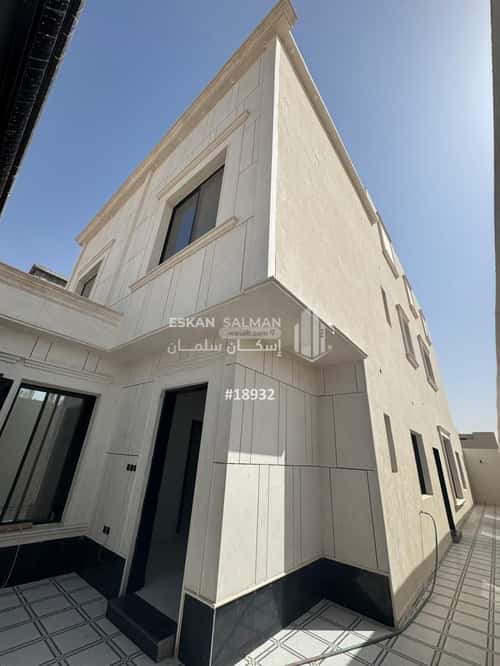 5 bedroom floor in Al Nadwah