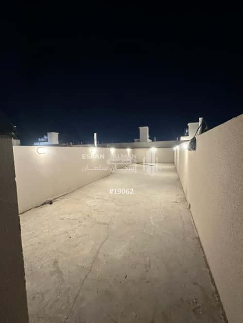 Floor 210 SQM with 7 Bedrooms Al-Yarmouk, Khamis Mushait