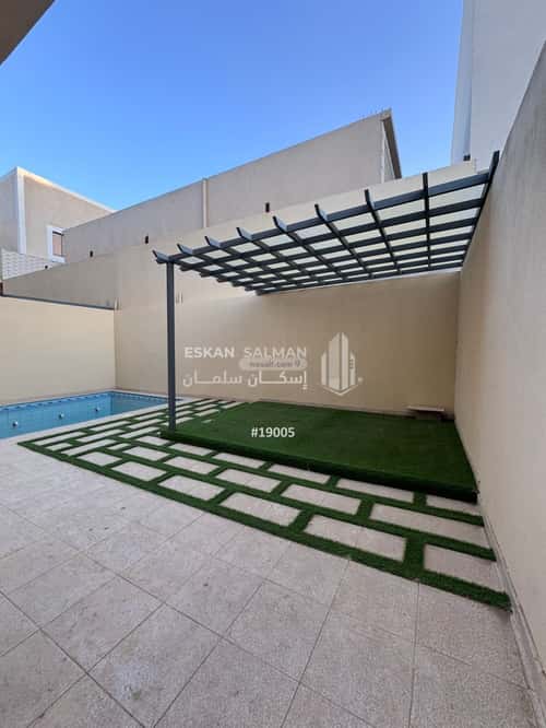 Villa 350 SQM Facing North on 15m Width Street Al-Hadaqiya, Khamis Mushait