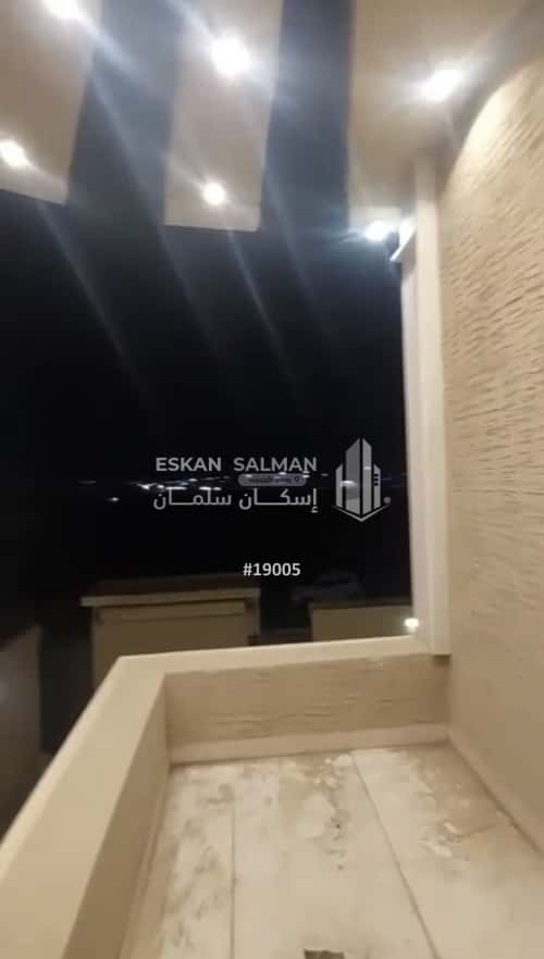 فيلا 350 متر مربع شمالية على شارع 15م الحضارى، خميس مشيط