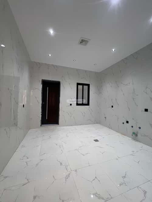 Villa 305 SQM Facing East on 15m Width Street Al Rahbah, Alttayif