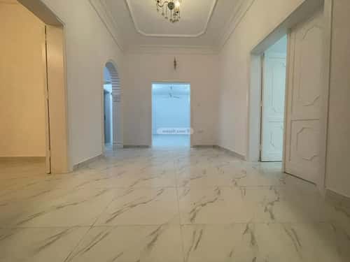 فيلا 500 متر مربع جنوبية على شارع 18م النهضة، شمال جدة، جدة