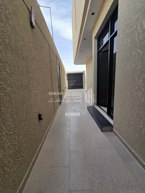 Villa 337 SQM Facing North East on 20m Width Street An-Nahdah, East Riyadh, Riyadh