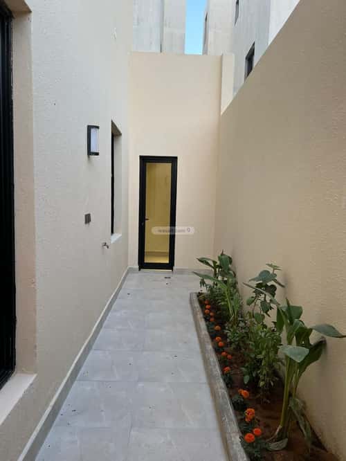 Floor 124 SQM with 5 Bedrooms An-Nahdah, East Riyadh, Riyadh