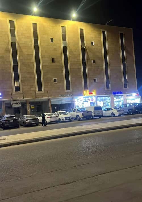 شقة ب 3 غرف الروضة، بريدة