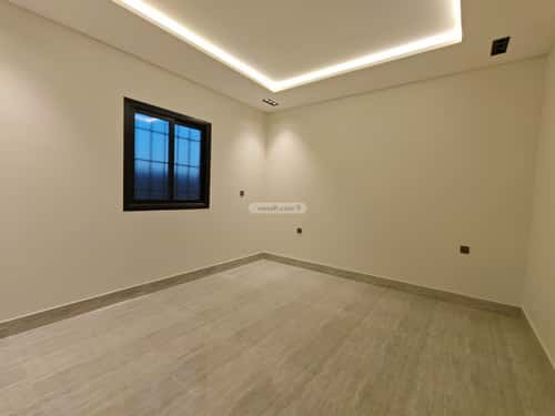 فيلا 343 متر مربع شمالية شرقية على شارع 15م الرمال، شرق الرياض، الرياض