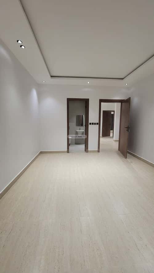 فيلا 210 متر مربع شرقية على شارع 20م المرجان، شرق الرياض، الرياض