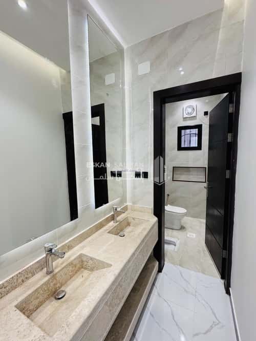 فيلا 425 متر مربع جنوبية على شارع 15م الرحاب، الطائف