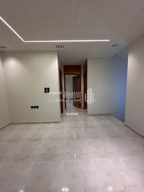 Villa 365 SQM Facing West on 15m Width Street Hay Al-Sulimaniyah, Alttayif