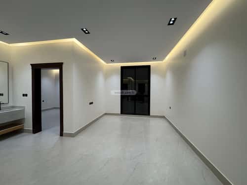 فيلا 270 متر مربع جنوبية شرقية على شارع 15م النهضة، شرق الرياض، الرياض