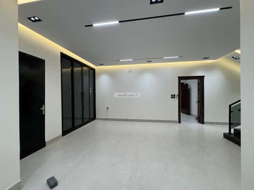 فيلا 270 متر مربع جنوبية شرقية على شارع 15م النهضة، شرق الرياض، الرياض