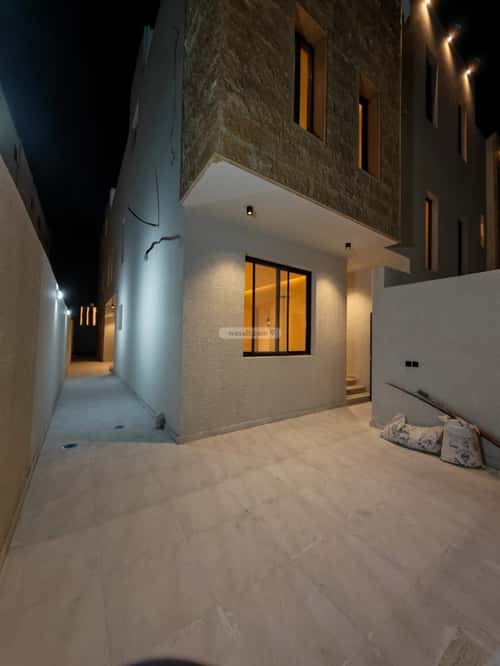 شقة ب 5 غرف الصفاء، تبوك