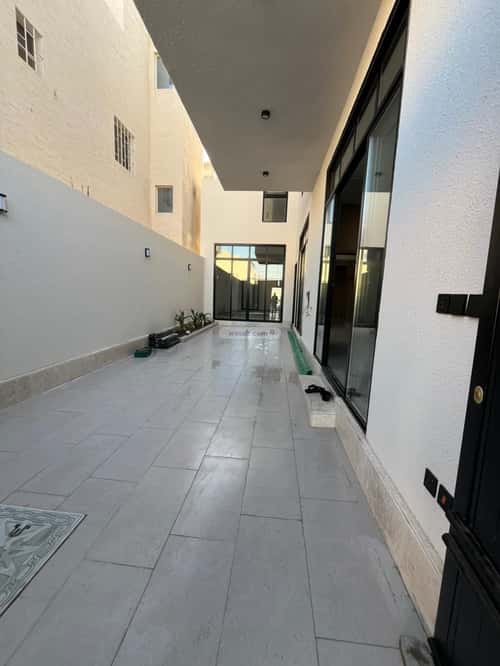 5 bedroom villa in Al Mahdiyyah