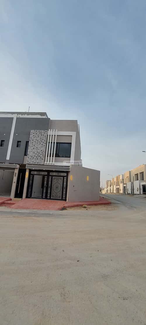 فيلا 200 متر مربع شرقية على شارع 20م طيبة، جنوب الرياض، الرياض
