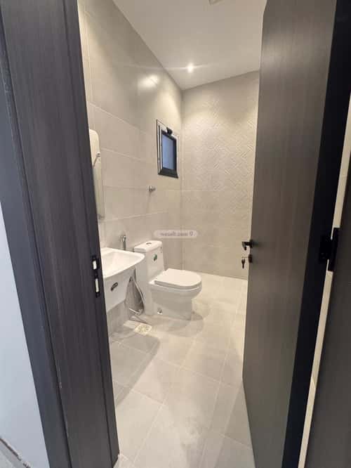 Villa 300 SQM Facing North on 15m Width Street Al Frosyah, East Jeddah, Jeddah