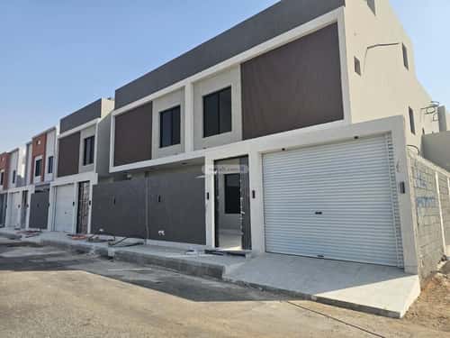 فيلا 300 متر مربع شمالية على شارع 15م الفروسية، شرق جدة، جدة