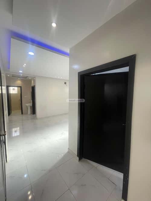 شقة 295 متر مربع ب 3 غرف العزيزية، جنوب الرياض، الرياض