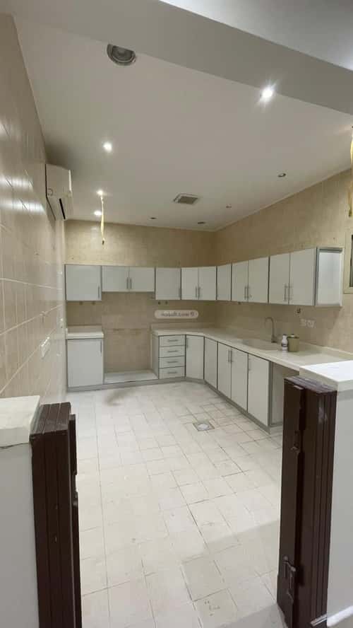 Apartment 780 SQM with 3 Bedrooms As-Sahafa, North Riyadh, Riyadh