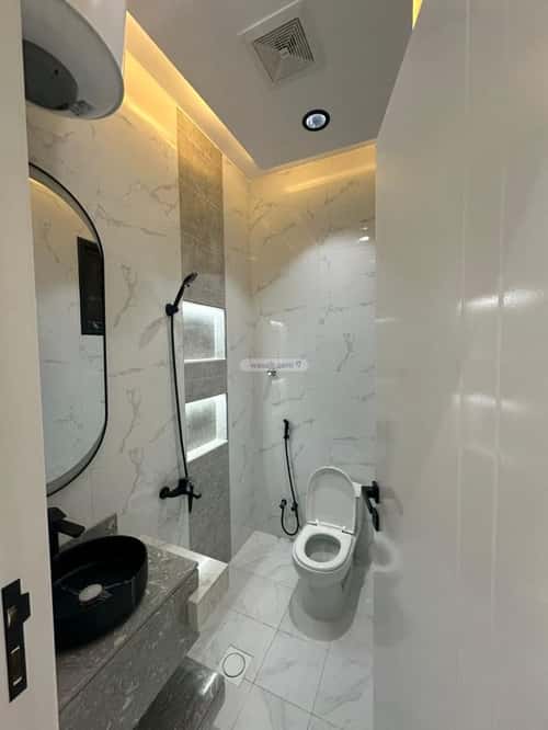 Apartment with 4 Bedrooms Al-Yarmouk, Khamis Mushait