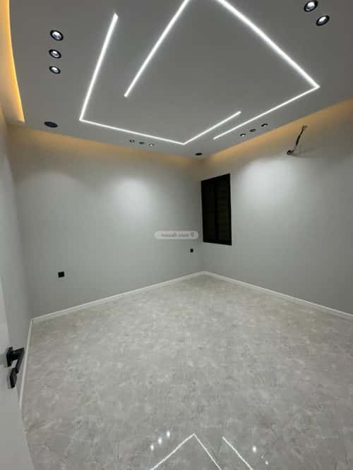 Apartment with 4 Bedrooms Al-Yarmouk, Khamis Mushait